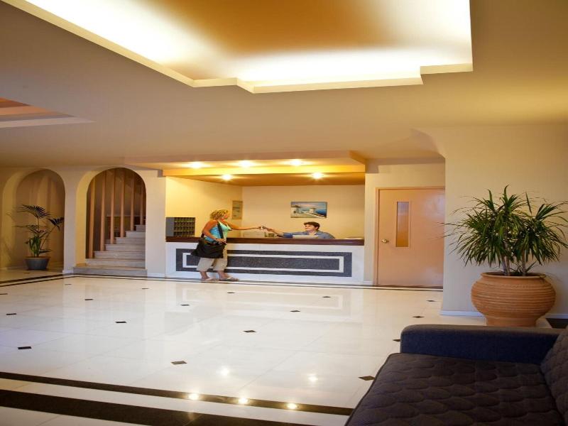 Creta Hotel