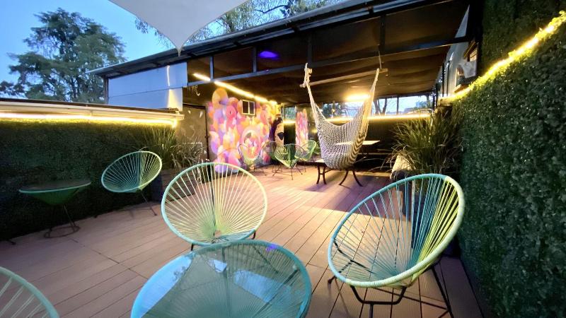 Roomies Hostel Condesa image