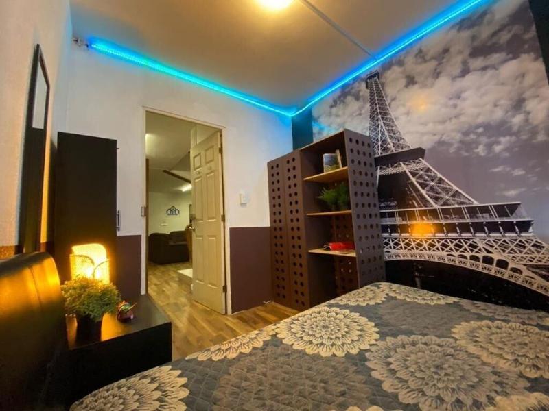 Roomies Hostel Condesa image