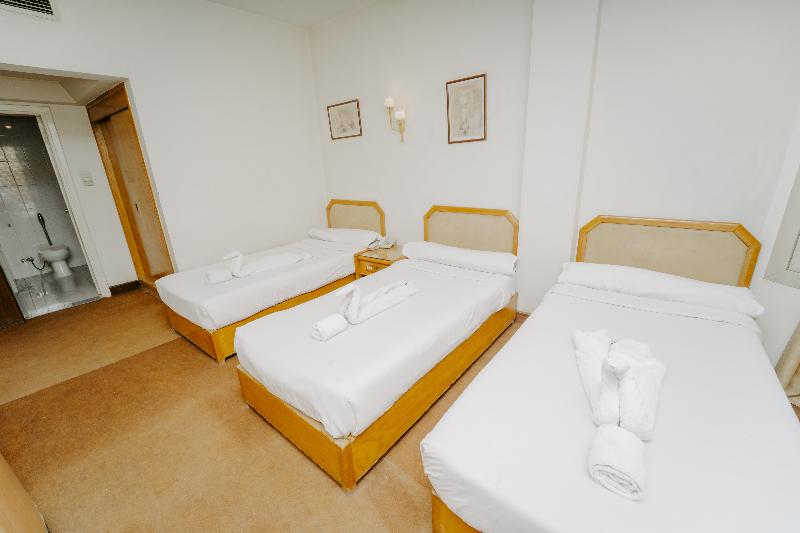 Queens Valley Hotel Luxor image