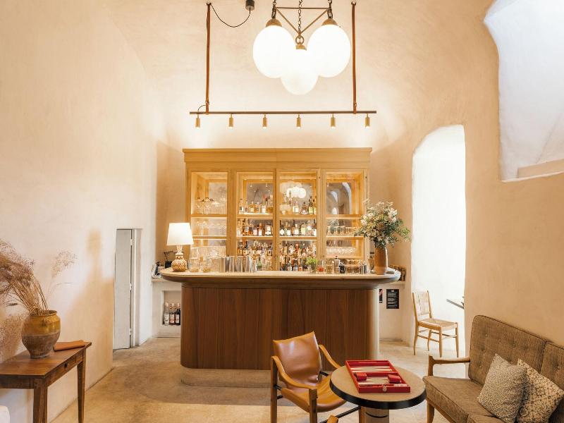 Hotel Crillon Le Brave image