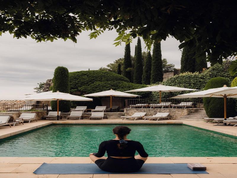 Hotel Crillon Le Brave image