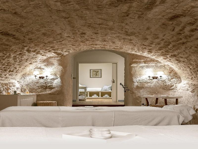 Hotel Crillon Le Brave image