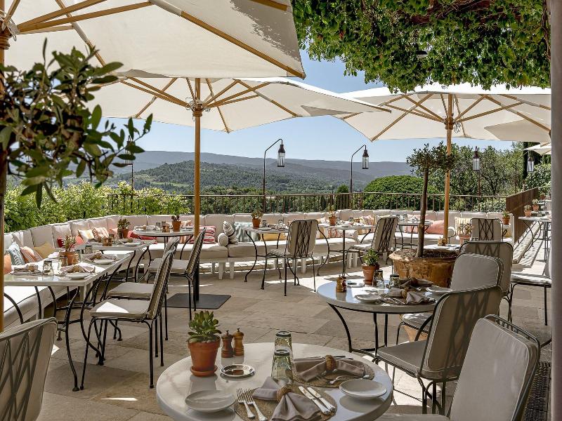 Hotel Crillon Le Brave image