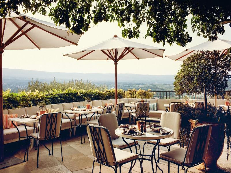 Hotel Crillon Le Brave image