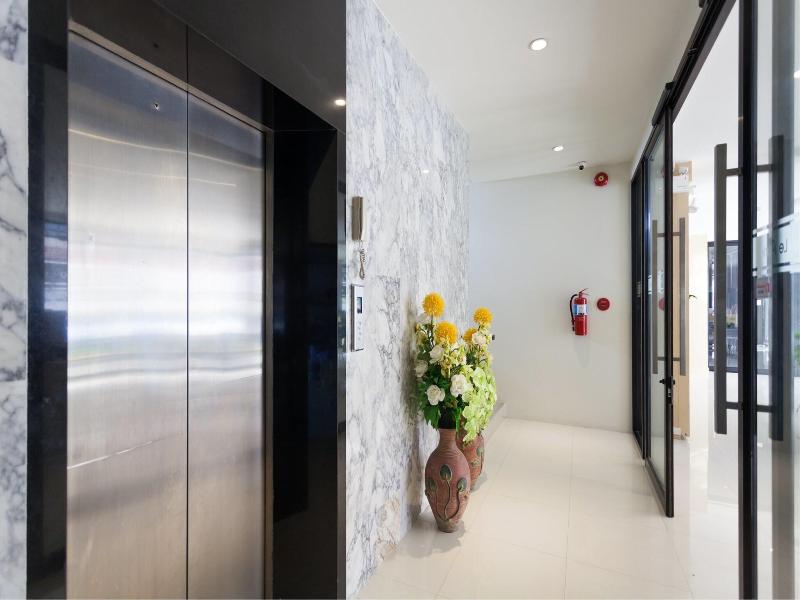 Le Park Hotel