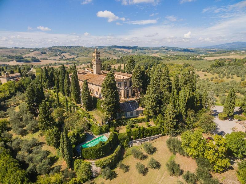 Castello Di Montegufoni image