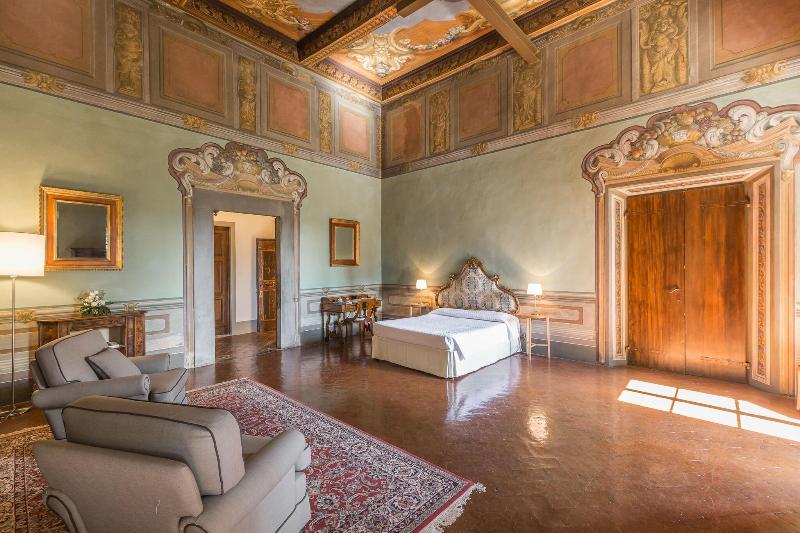 Castello Di Montegufoni image