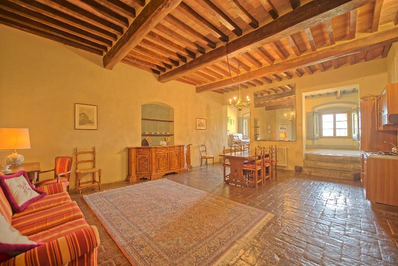 Castello Di Montegufoni image