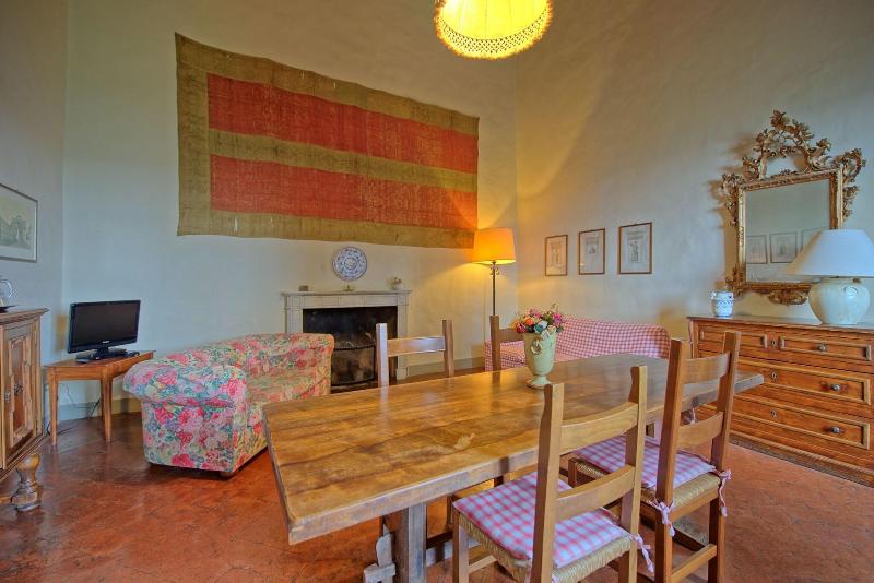 Castello Di Montegufoni image