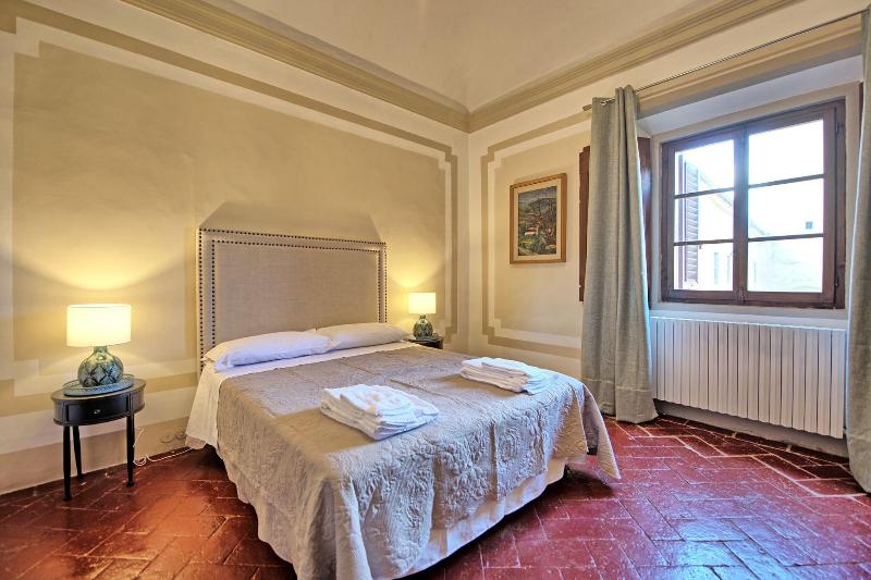 Castello Di Montegufoni image