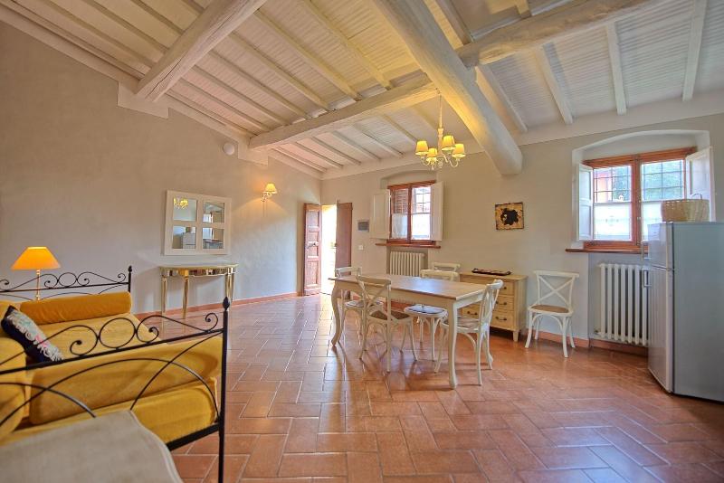 Castello Di Montegufoni image