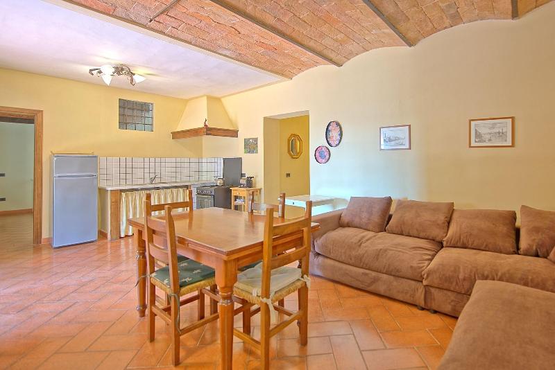 Castello Di Montegufoni image