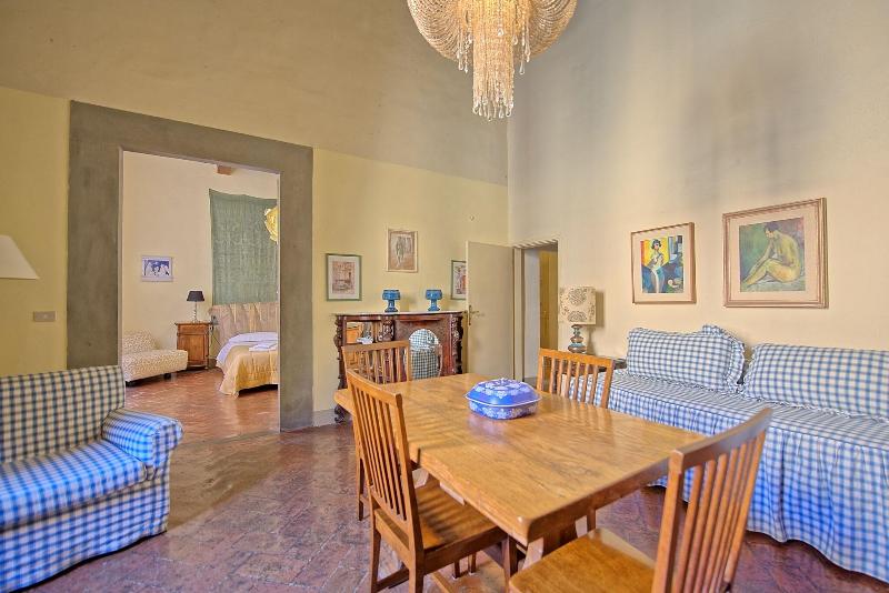 Castello Di Montegufoni image