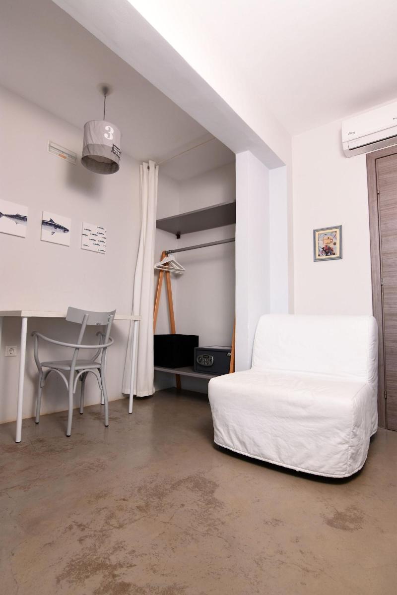 Entechnos Living image