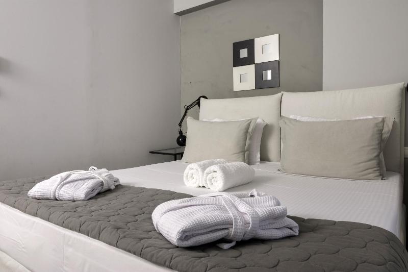Entechnos Living image