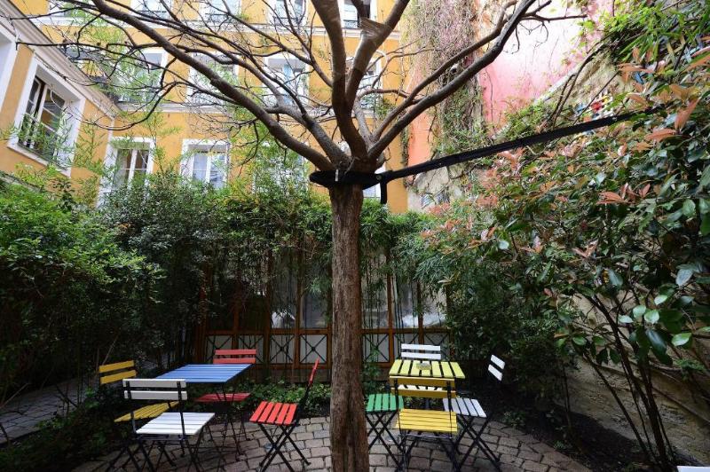 Les Patios Du Marais image