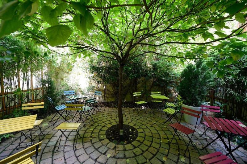 Les Patios Du Marais image