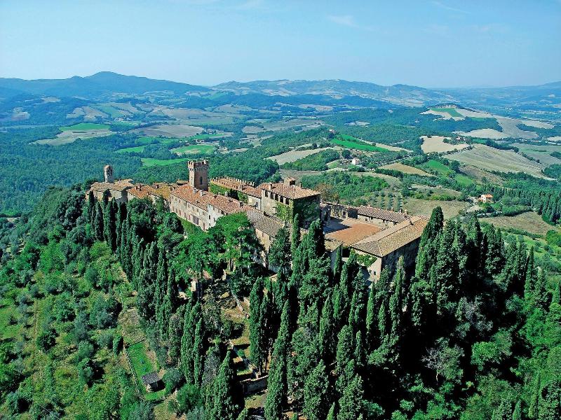 Castello Ginori Di Querceto image