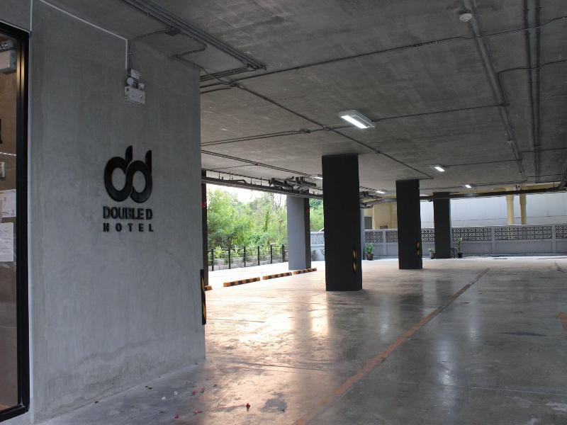 Double D Hotel image