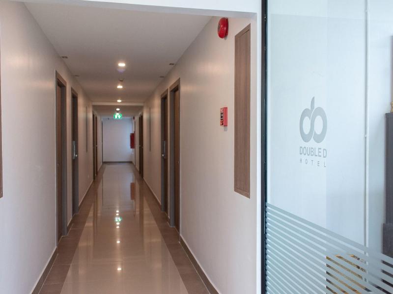 Double D Hotel image