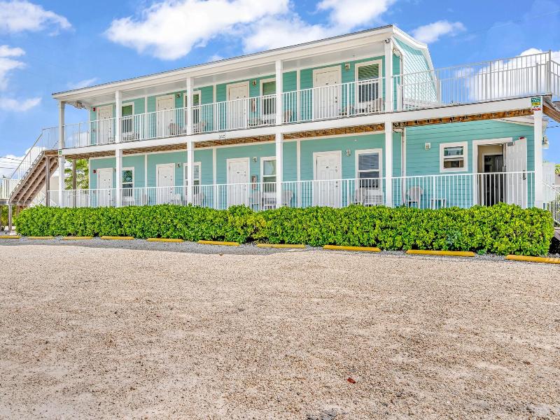 Bonefish Bay Motel