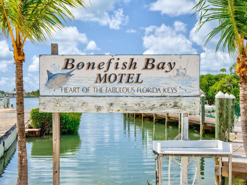 Bonefish Bay Motel