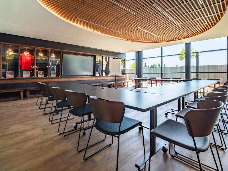 Ibis Styles Castelnaudary image