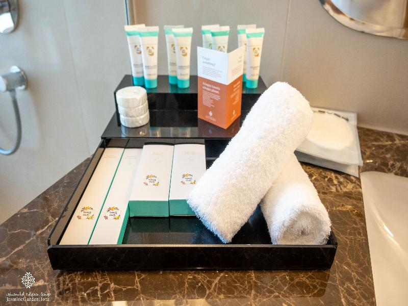 Jasmine Garden Hotel image