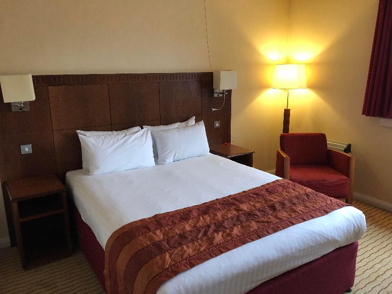 Holiday Inn Northampton photo 24