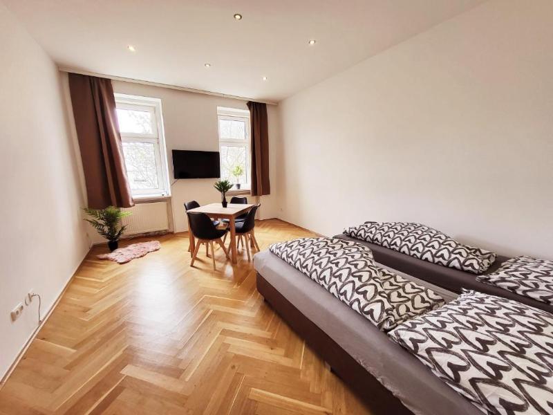 Donaufelder City Apartment Vienna image