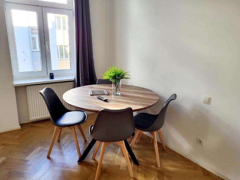Donaufelder City Apartment Vienna image