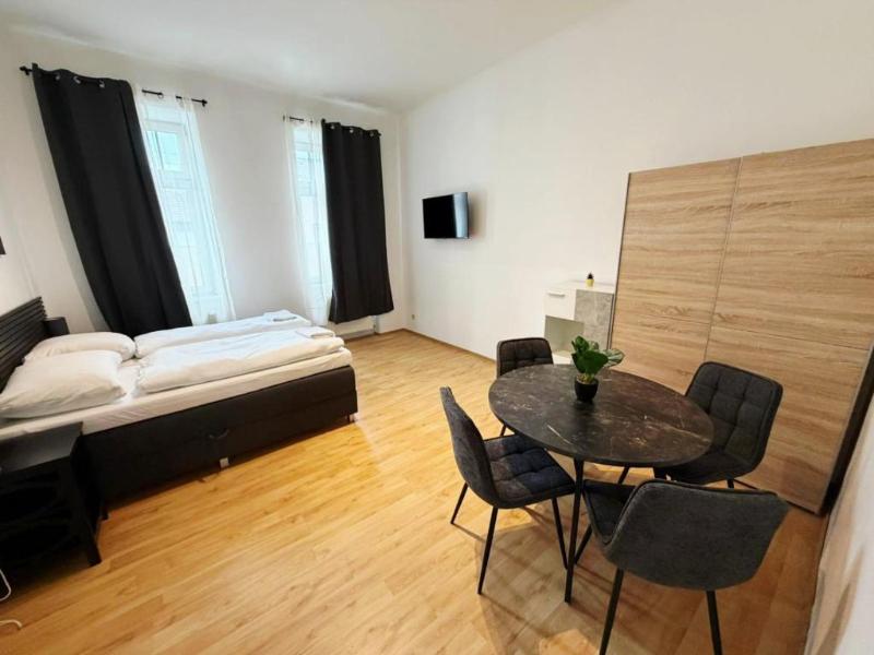 Donaufelder City Apartment Vienna image