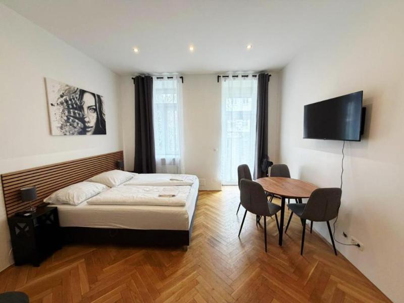 Donaufelder City Apartment Vienna image