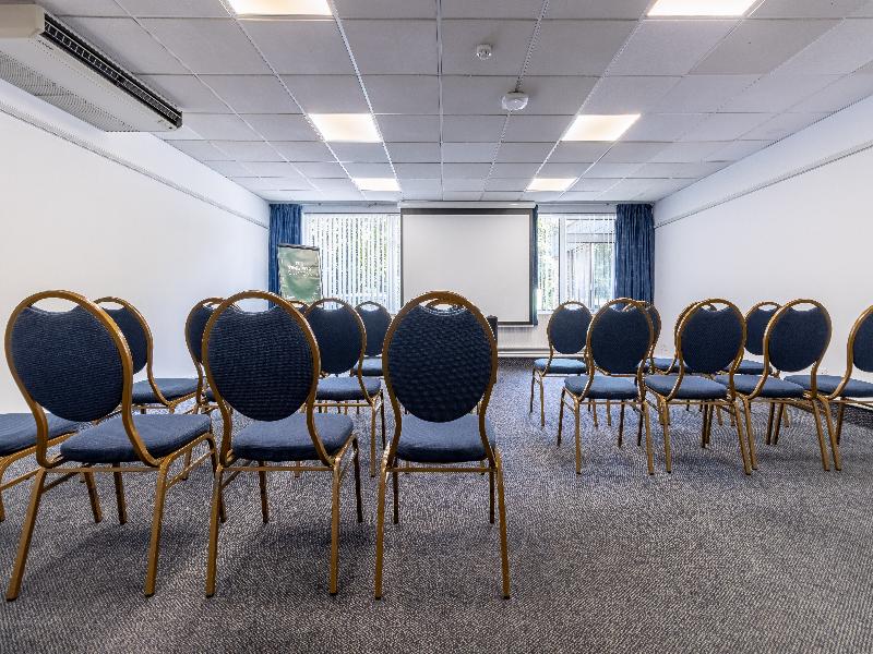 Holiday Inn Newport image