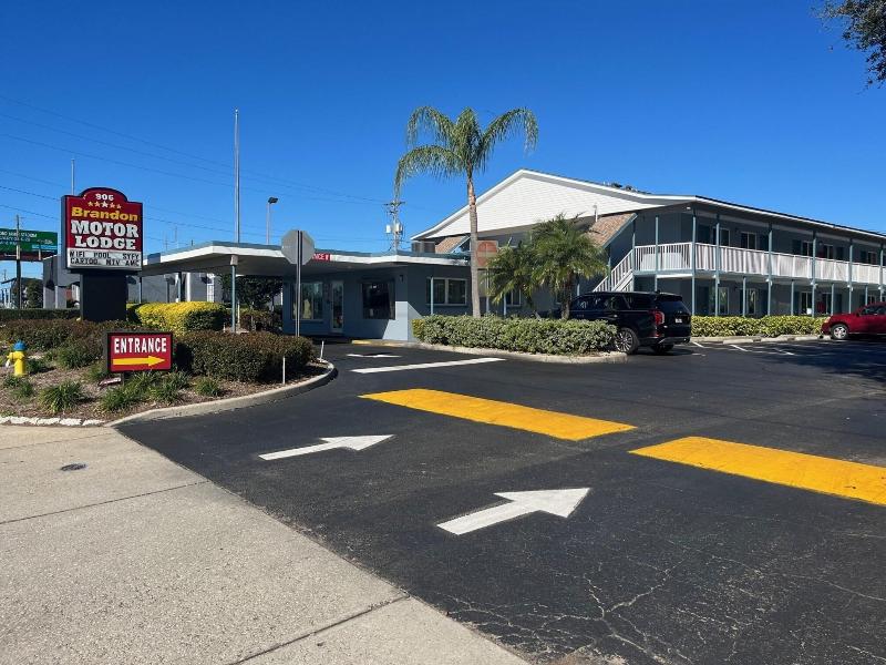 Brandon Motor Lodge image