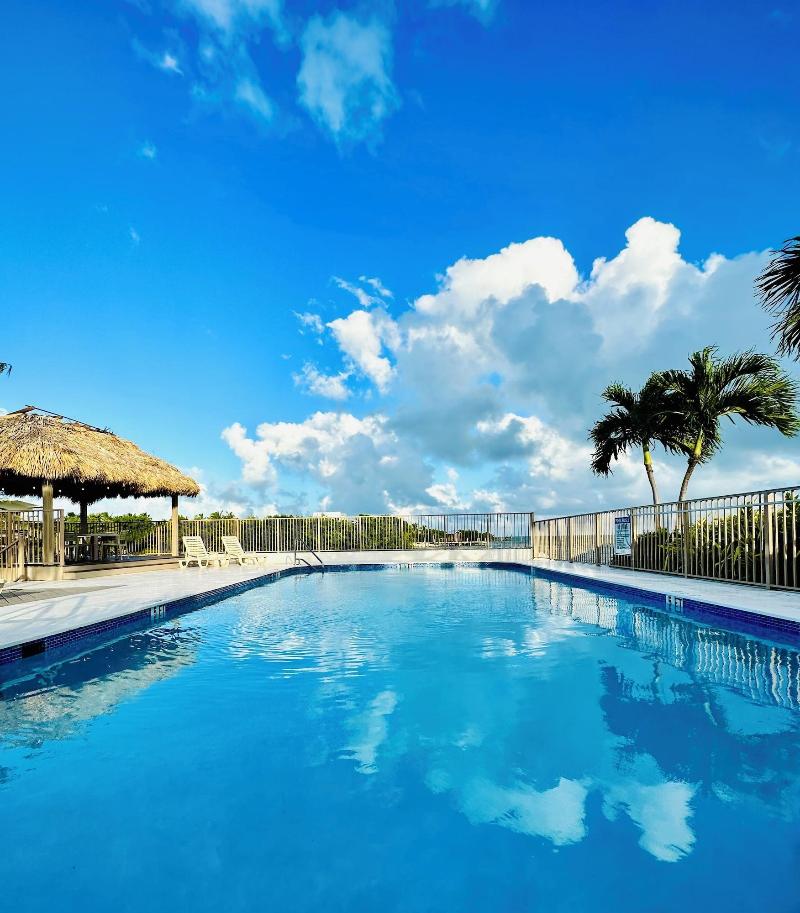 Ragged Edge Resort & Marina