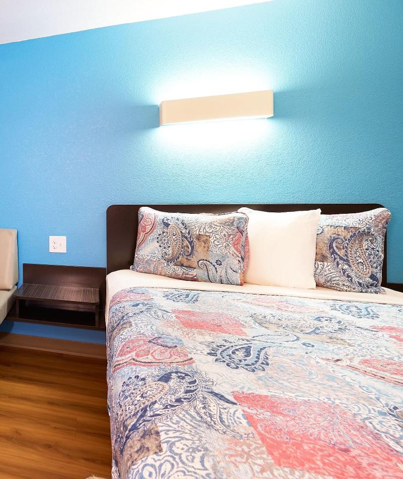 Emblaze Hotel image