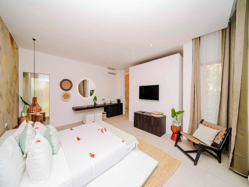 Ycona Luxury Resort image