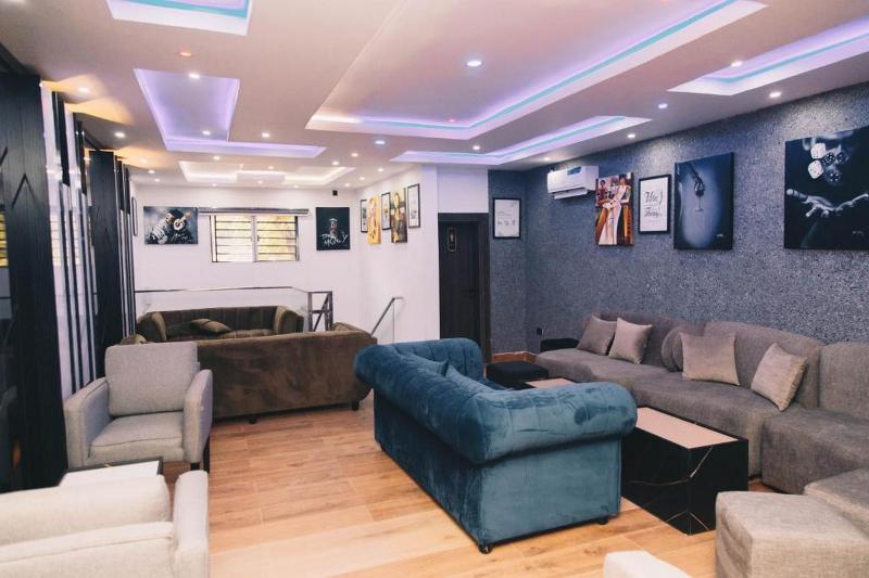 Jydz Apartments