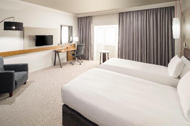Crowne Plaza Solihull image
