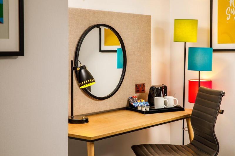 Holiday Inn Milton Keynes image