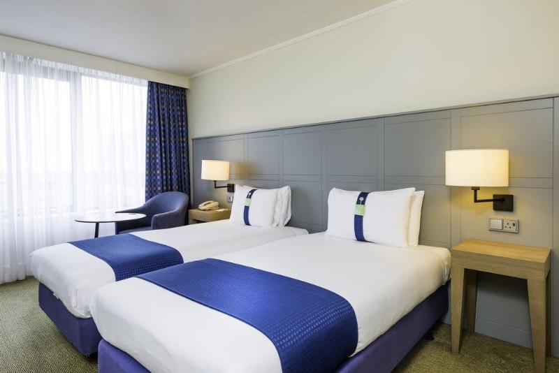 Holiday Inn Milton Keynes image