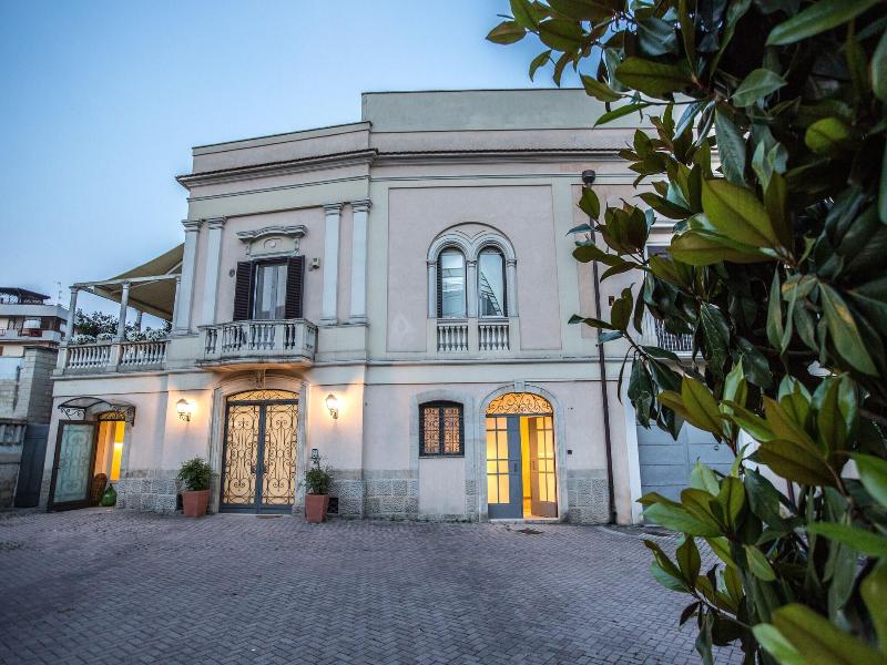 Giardini 82 B&b image