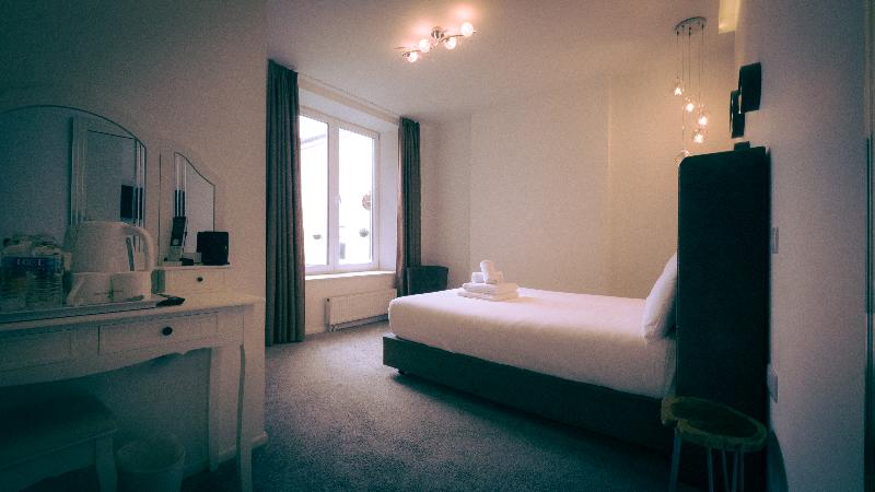 OYO Newquay Beach Hotel image