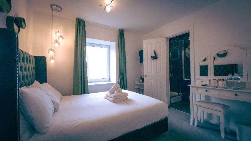 OYO Newquay Beach Hotel image