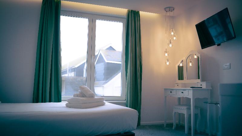 OYO Newquay Beach Hotel image
