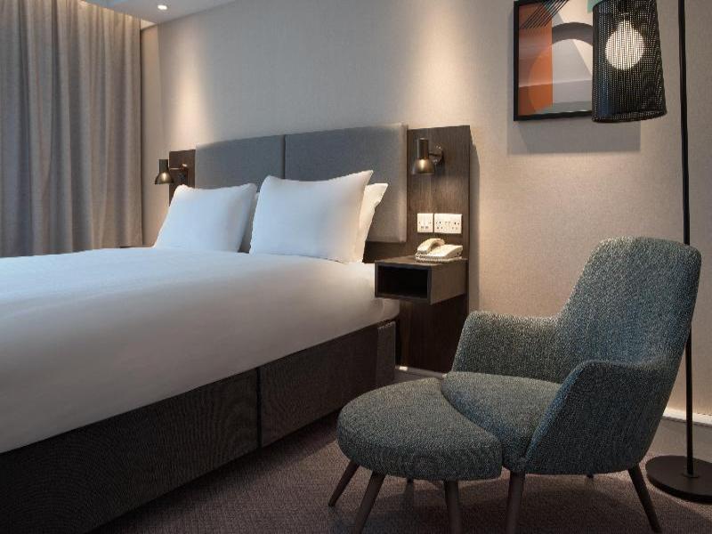 Holiday Inn Bolton Centre image