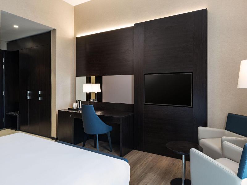 Four Points By Sheraton Production City, Dubai image