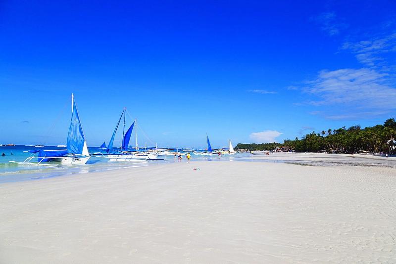 Aqua Boracay image